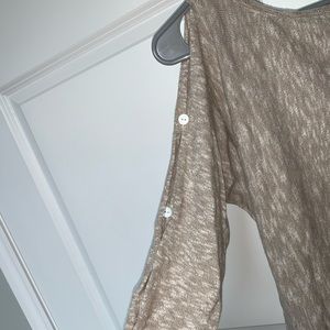 barely worn,don’t know og price but is around $160